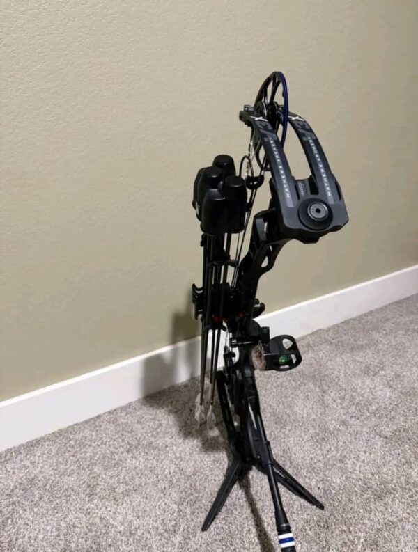 Mathews v3x 29 right handed black. - Image 2